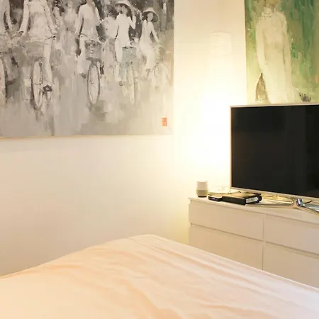 Apartment Courtyard In The Heart Of The 15e